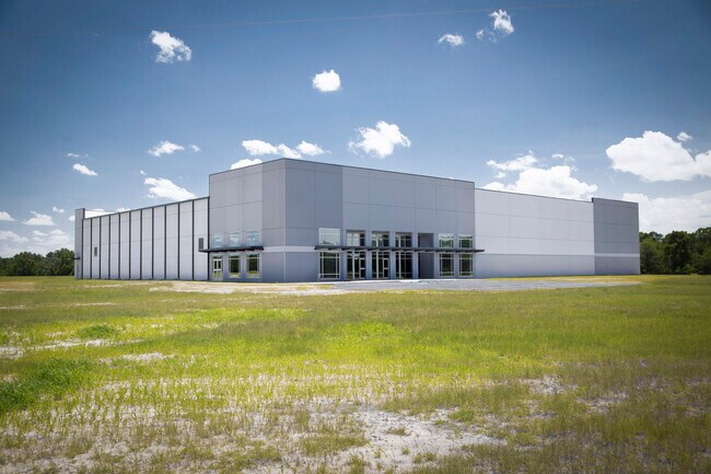 Plus de détails pour 701 Industrial Park Rd, Sylvania, GA - Industriel à vendre