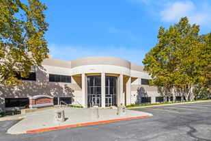 30801 Agoura Rd, Agoura Hills CA - Life Science