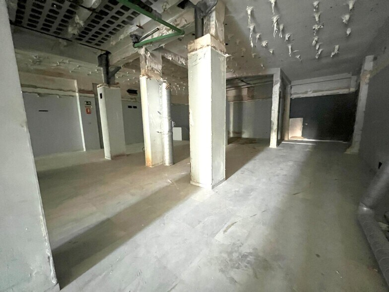 Commerce de détail dans Córdoba, Córdoba à louer - Photo du bâtiment - Image 1 de 16