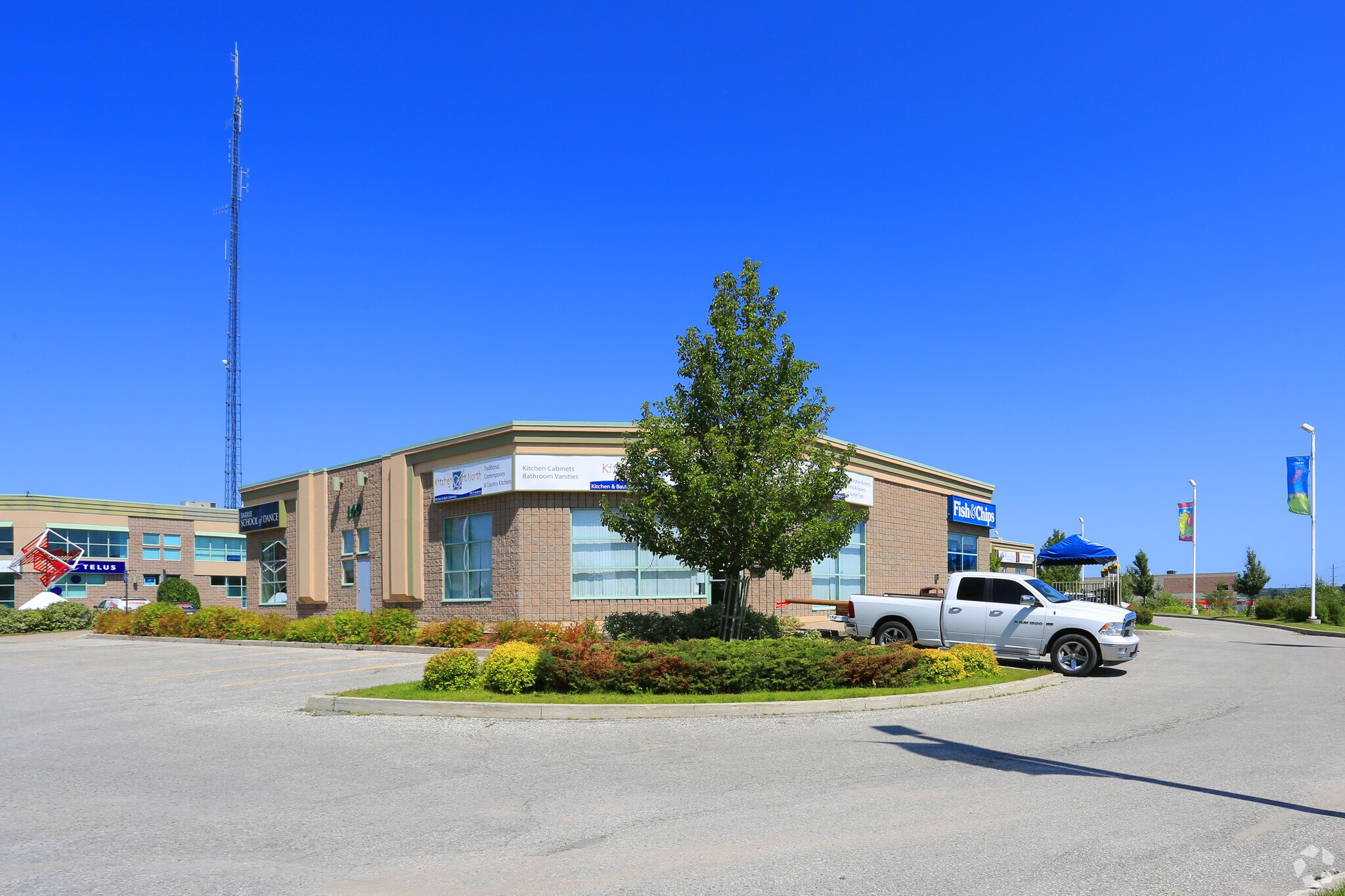 145-149 Welham Rd, Barrie, ON for sale Primary Photo- Image 1 of 1