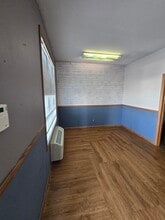 7009 E 56th St, Indianapolis, IN for lease Interior Photo- Image 2 of 4