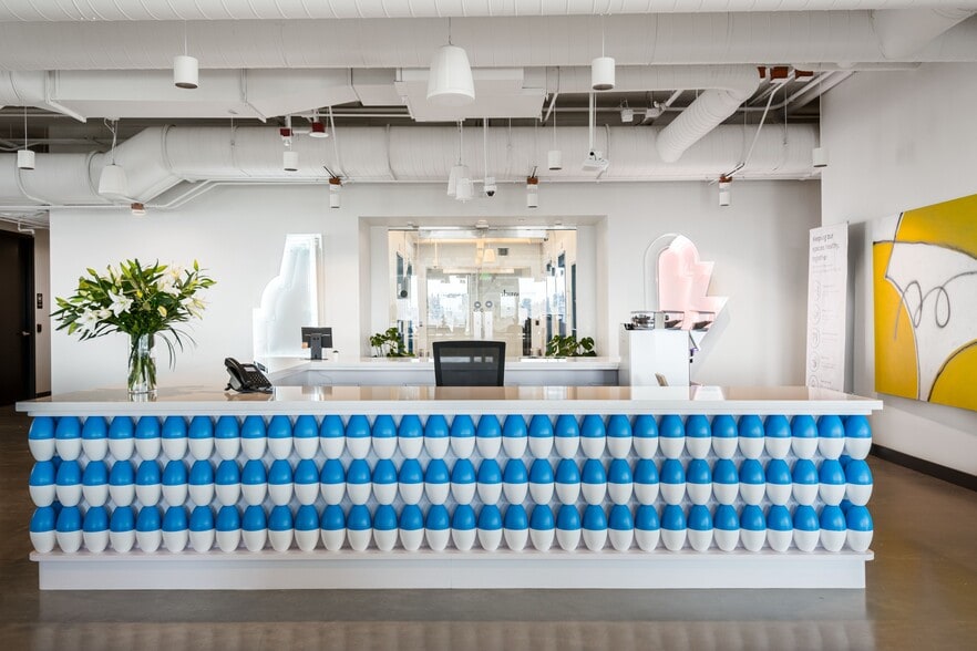 1448 NW Market St, Seattle, WA for lease - Interior Photo - Image 1 of 14