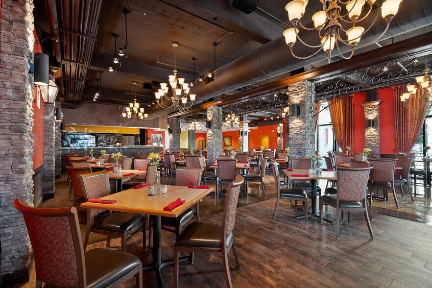 202 S 1st St, Harlingen, TX à louer - Photo intérieure - Image 2 de 15