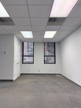 30 Franklin Rd SW, Roanoke, VA for lease Interior Photo- Image 2 of 7