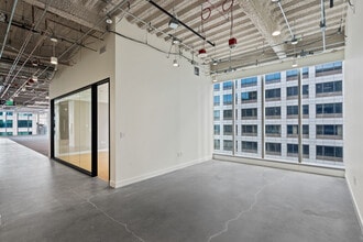 1015 2nd Ave, Seattle, WA for lease Interior Photo- Image 2 of 8