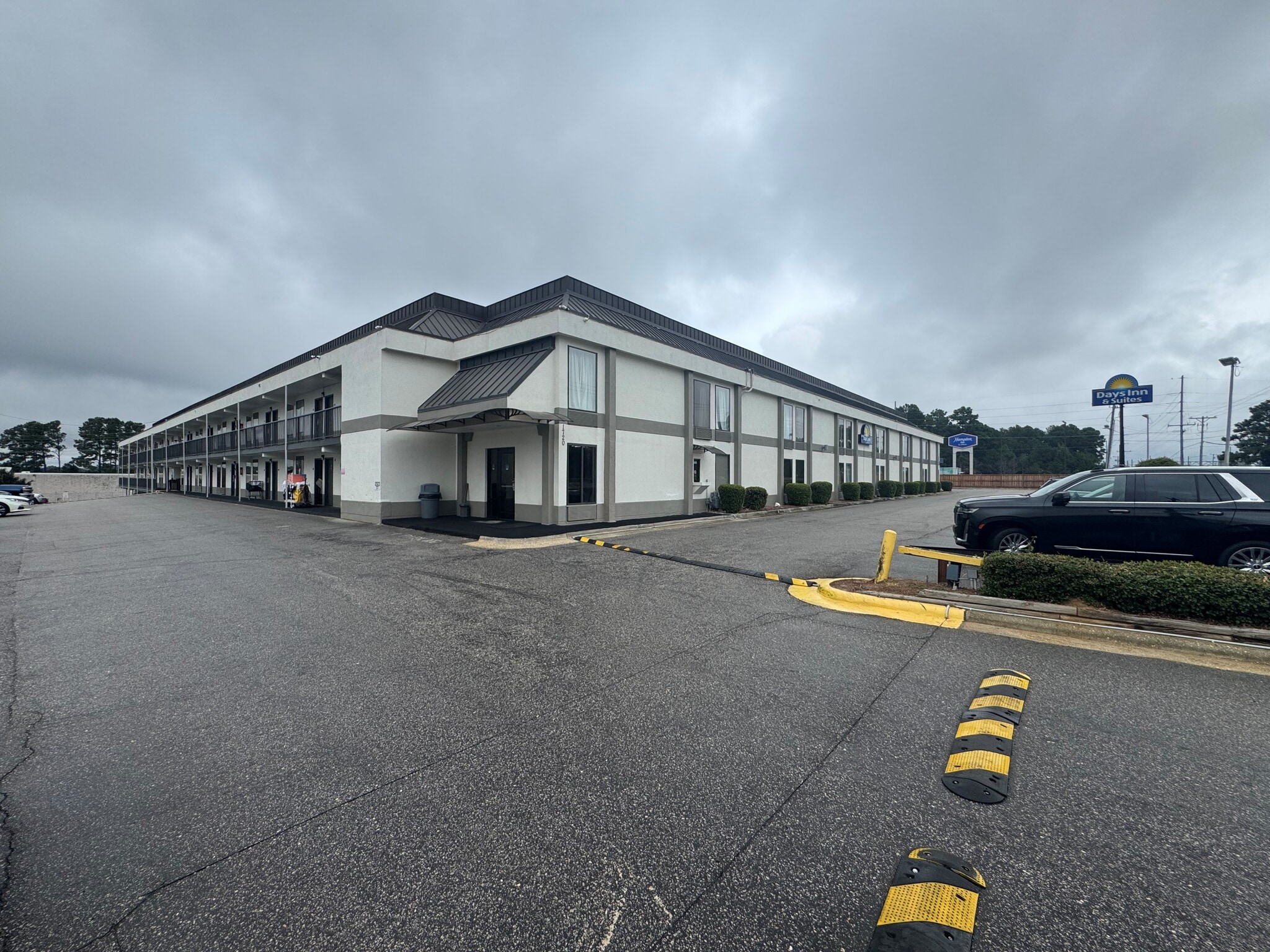 1720 Skibo Rd, Fayetteville, NC for sale Primary Photo- Image 1 of 2