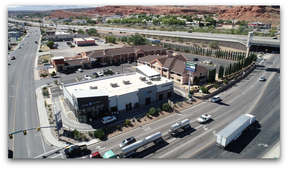 880 W Red Cliffs Dr, Washington, UT for lease - Building Photo - Image 1 of 4