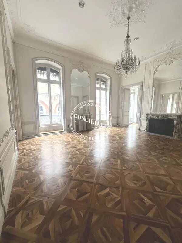 15 Rue D'Alsace Lorraine, Toulouse à louer Photo intérieure- Image 1 de 6