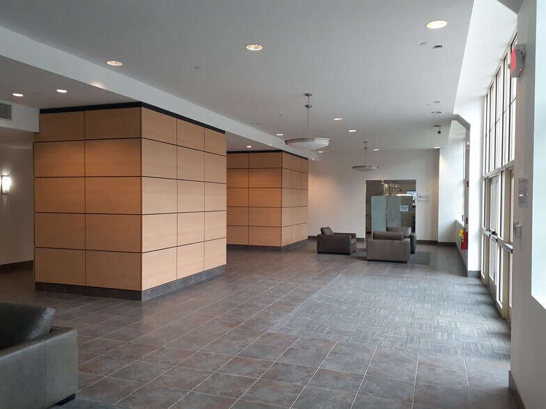 39 Grant St, Framingham, MA à louer - Photo intérieure - Image 1 de 3