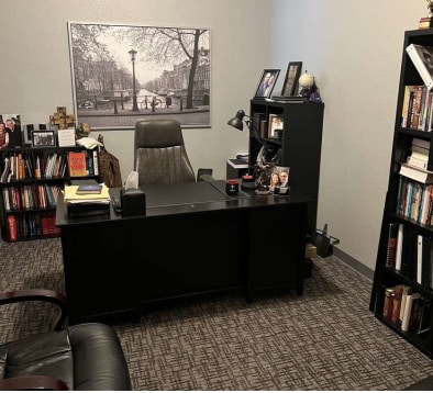 560 Bay View Rd, Mukwonago, WI for lease - Building Photo - Image 3 of 9