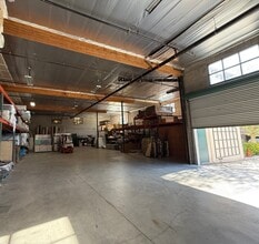 28350 Roadside Dr, Agoura Hills, CA for sale Interior Photo- Image 1 of 12