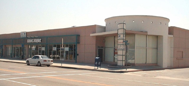 201-215 S Garfield Ave, Monterey Park, CA for lease - Building Photo - Image 2 of 8