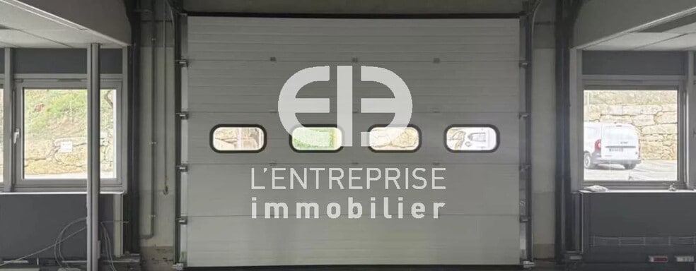 Industrial in Valbonne for lease - Interior Photo - Image 2 of 4