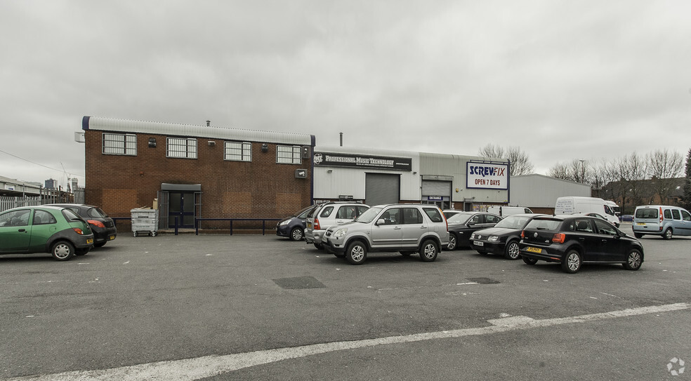 Regent Rd, Salford for lease - Building Photo - Image 2 of 5