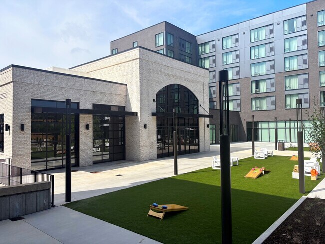 Plus de détails pour 244 Campus Way, Dunwoody, GA - Commerce de détail à louer