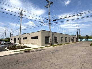 More details for 735 Wayne Ave, Dayton, OH - Retail for Lease
