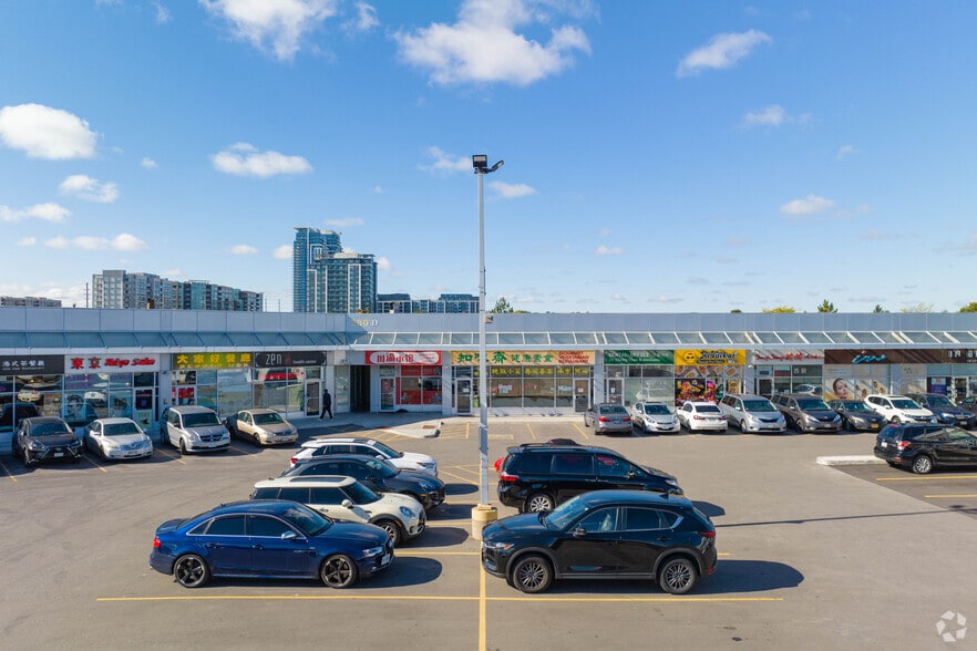 280 W Beaver Creek Rd, Richmond Hill, ON for sale - Building Photo - Image 2 of 7