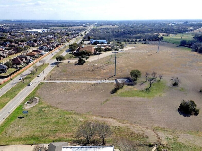 1226 W Belt Line Rd, DeSoto, TX à vendre - Aérien - Image 3 de 10
