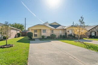 Plus de détails pour 31938 Sanders St, Magnolia, TX - Multi-résidentiel à vendre