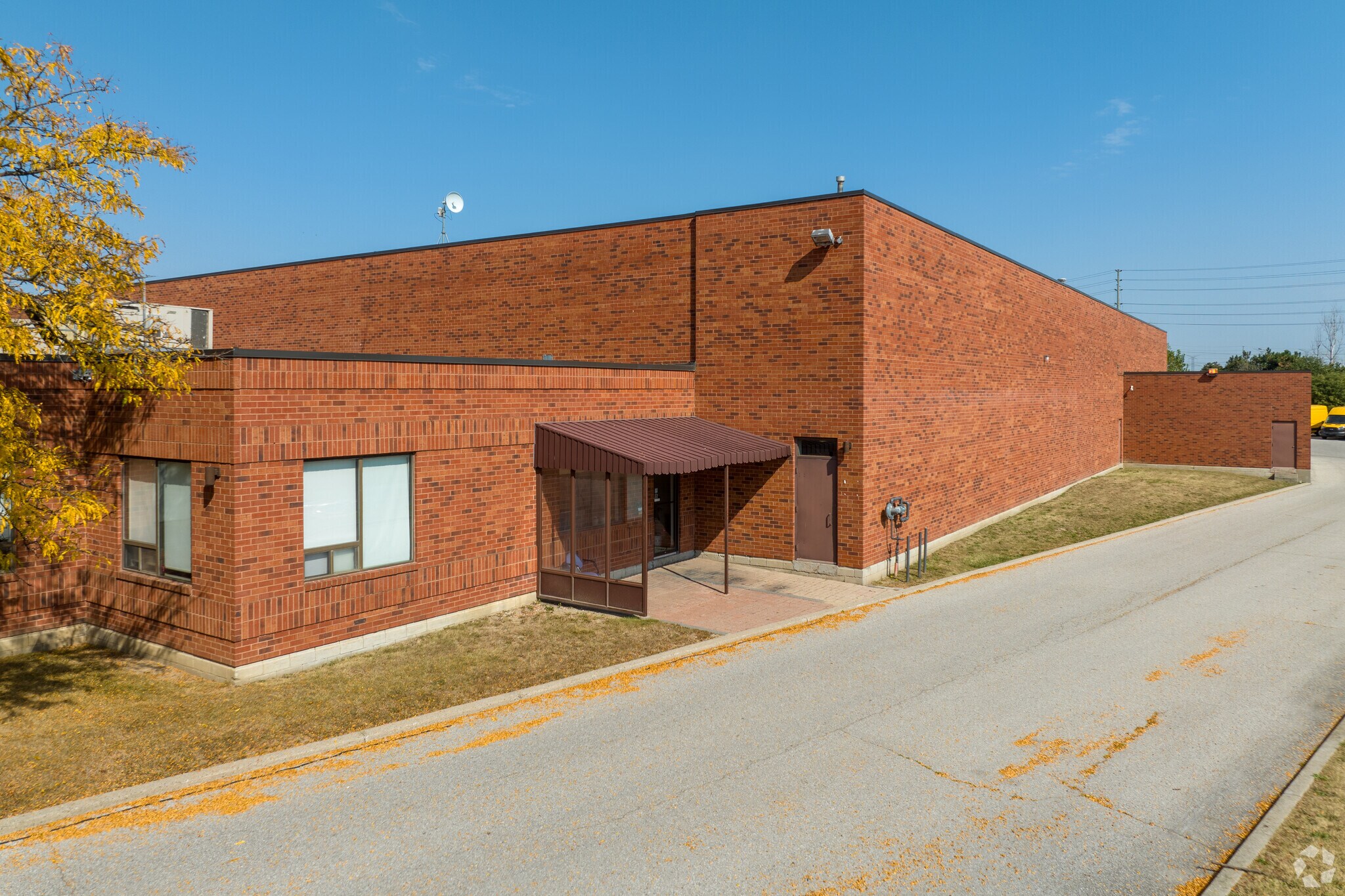 267 North Rivermede, Concord, ON for sale Primary Photo- Image 1 of 1