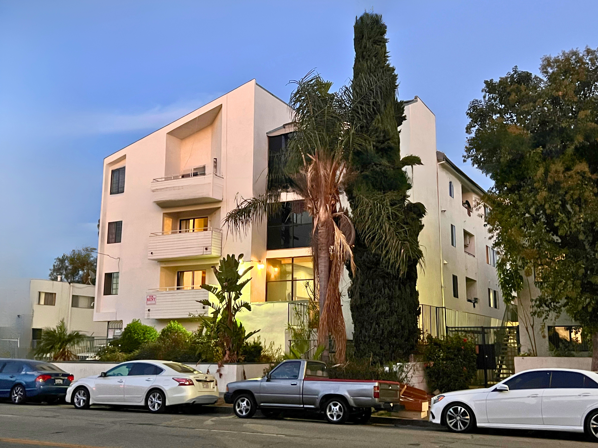 7342 Haskell Ave, Van Nuys, CA for sale Building Photo- Image 1 of 15