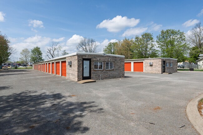 More details for 380 N Water Ave, Gallatin, TN - Specialty for Sale