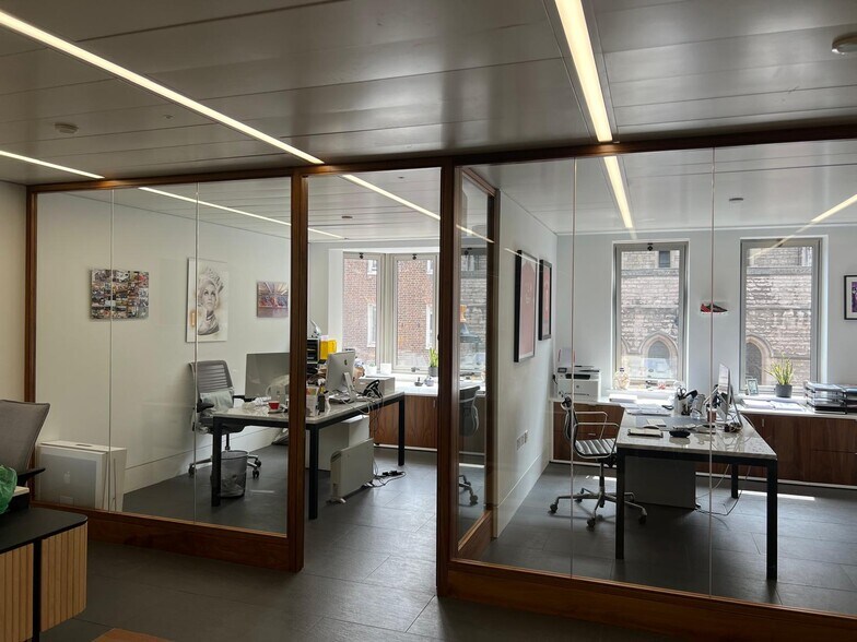 10-12 Blandford St, Londres à louer - Photo intérieure - Image 3 de 13