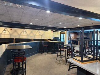 Plus de détails pour 249 Main St, Rutland, MA - Commerce de détail à louer