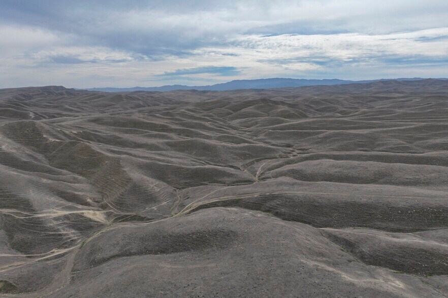Lost Hills Road, Coalinga, CA for sale - Building Photo - Image 2 of 4
