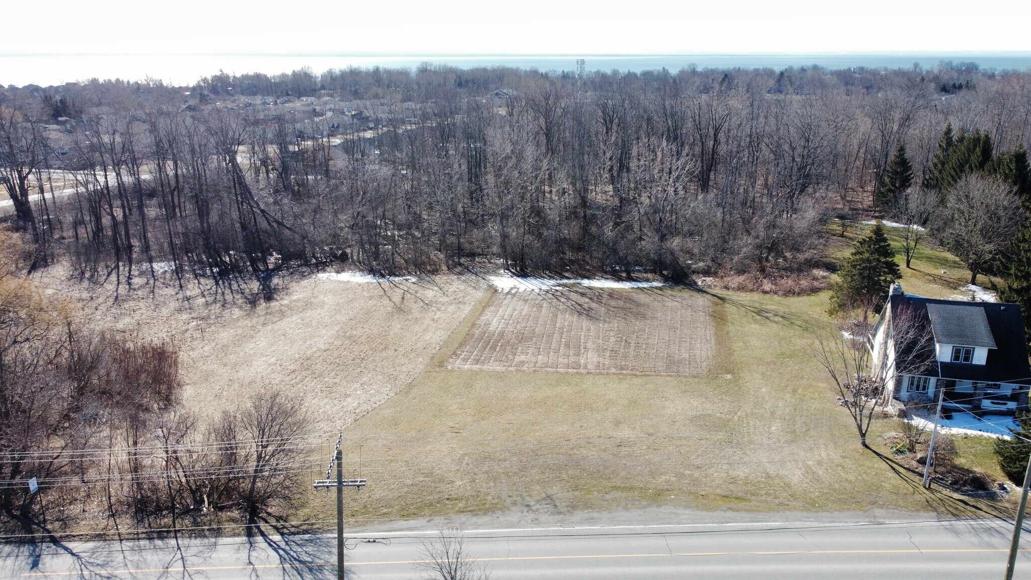 Farr, Ridgeway, ON for sale Primary Photo- Image 1 of 1