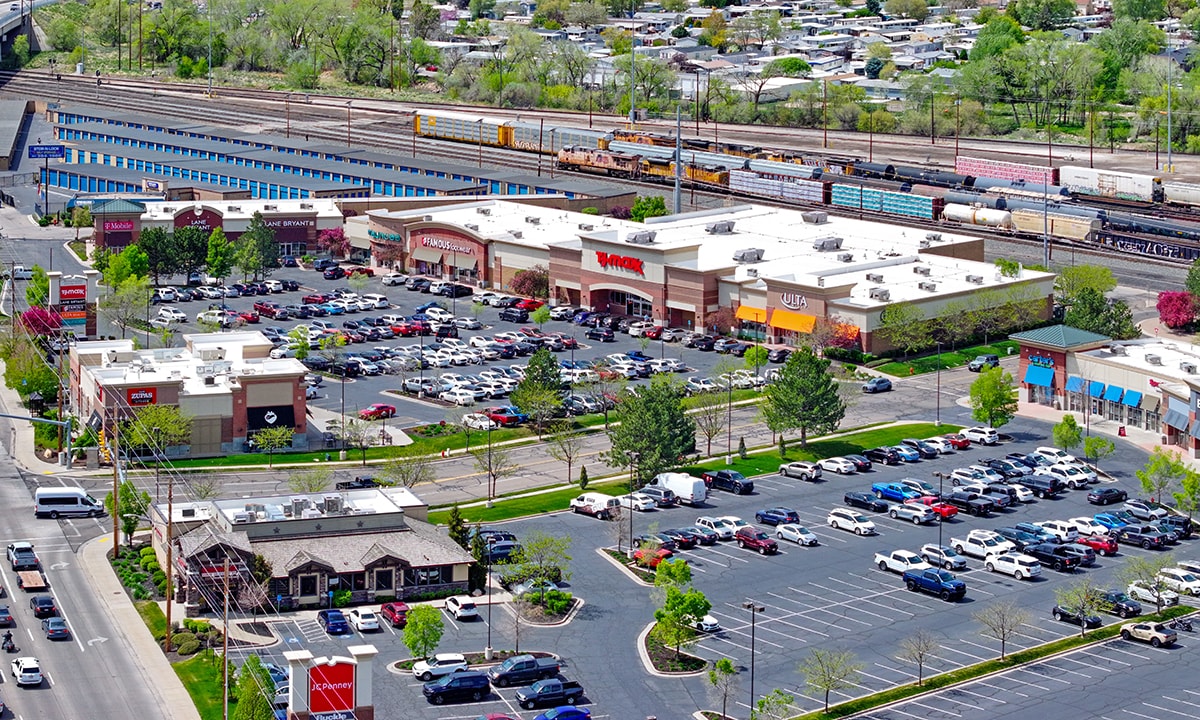 4189-4193 Riverdale Rd, Riverdale, UT à louer Photo principale- Image 1 de 7