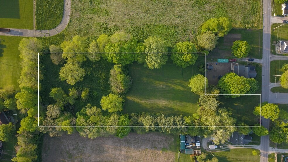 Fiant Street, Connersville, IN for sale - Primary Photo - Image 1 of 13