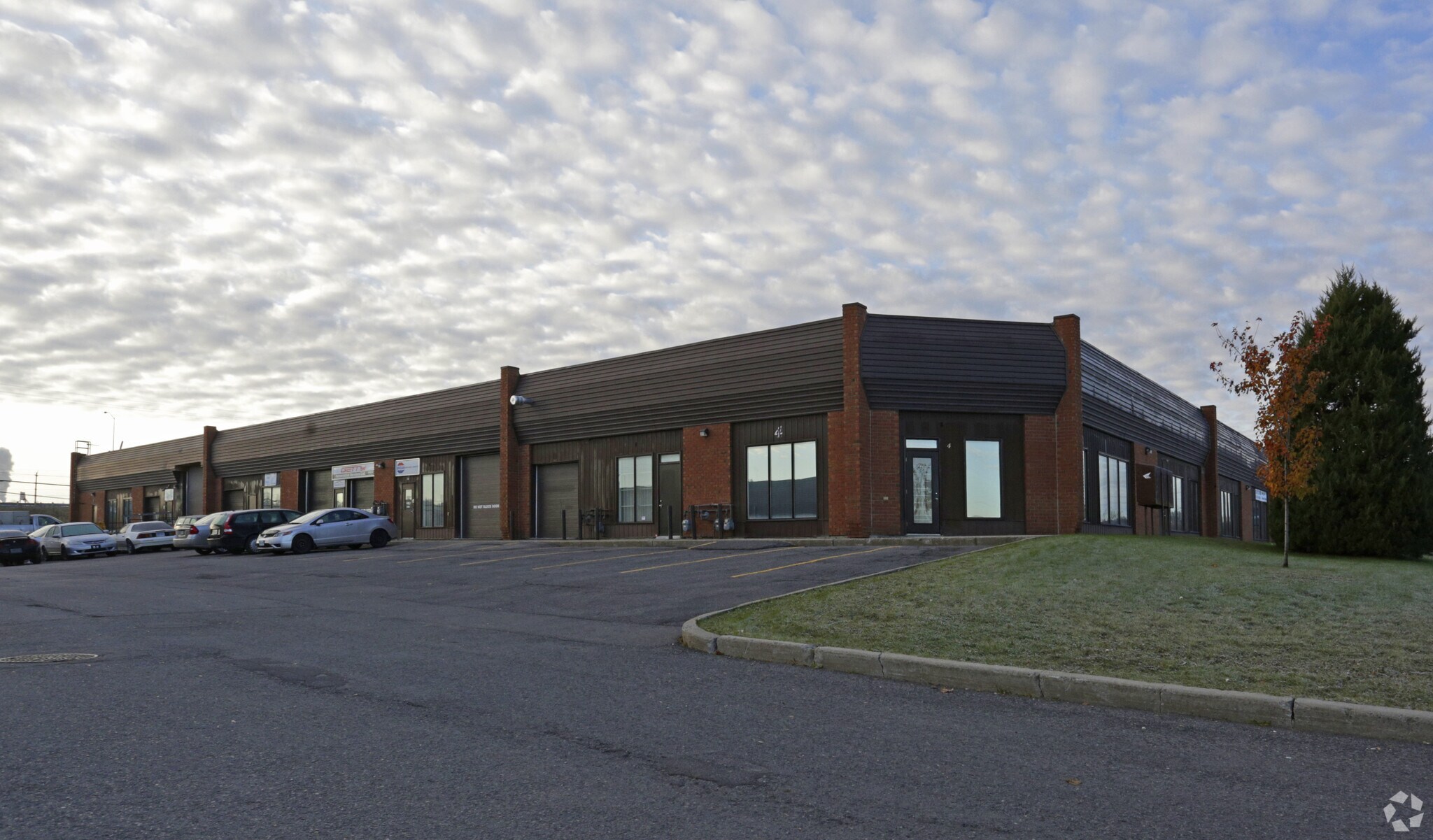 5340 Canotek Rd, Ottawa, ON à vendre Photo principale- Image 1 de 1