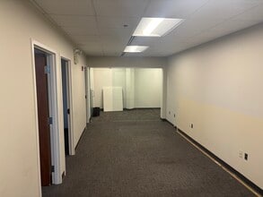 200 Lake Dr E, Cherry Hill, NJ for lease Interior Photo- Image 1 of 5