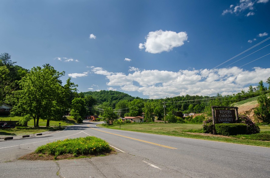 000 Old Cullowhee Rd, Cullowhee, NC à vendre - Autre - Image 1 de 1