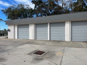 1311 N Dixie Fwy, New Smyrna Beach, FL for lease Building Photo- Image 1 of 2