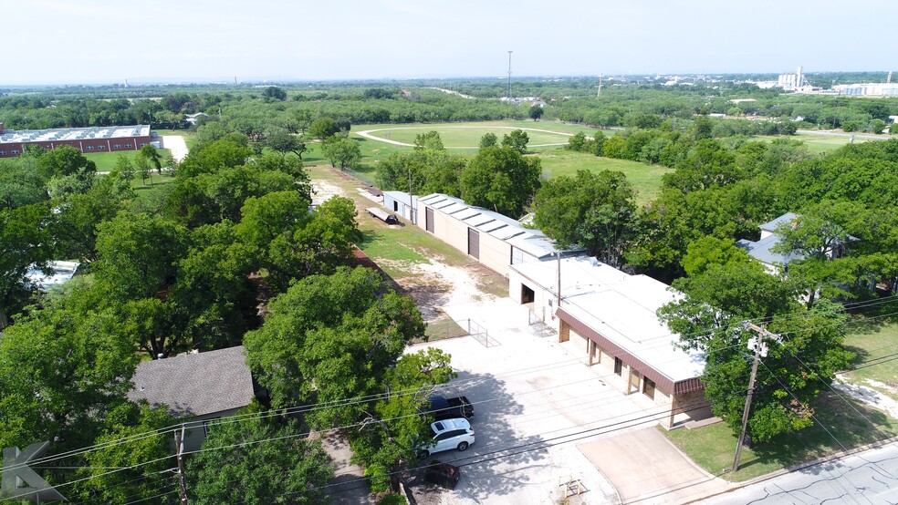 411 E South 11th St, Abilene, TX for sale - Building Photo - Image 1 of 1