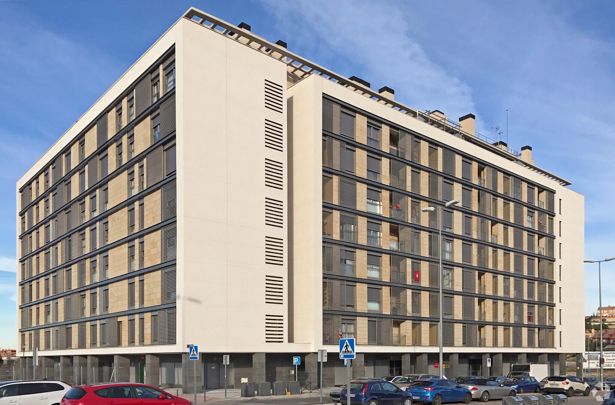 Calle del Tren de Arganda, 26, Arganda del Rey, Madrid for sale Primary Photo- Image 1 of 3