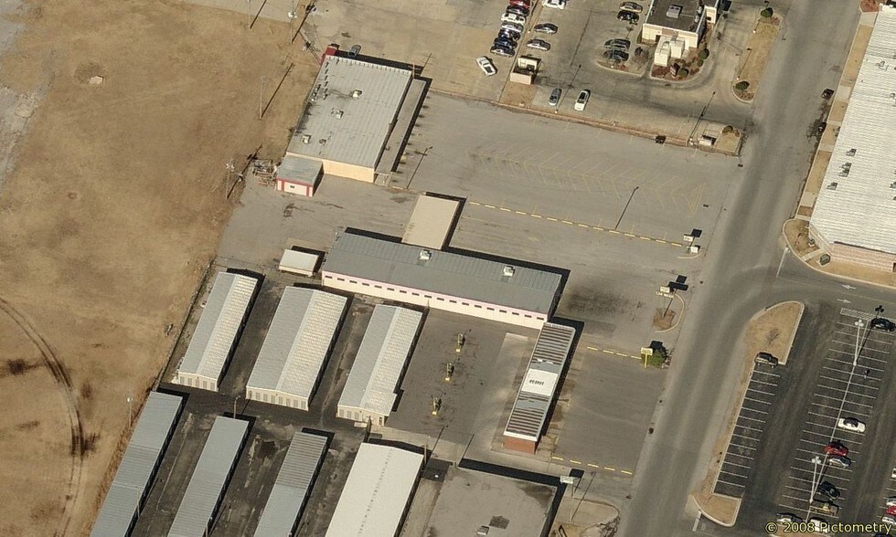 1308 NW 47th St, Lawton, OK à louer - Aérien - Image 2 de 3
