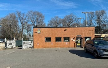 4011 Atmore St, Charlotte, NC for sale Building Photo- Image 2 of 3
