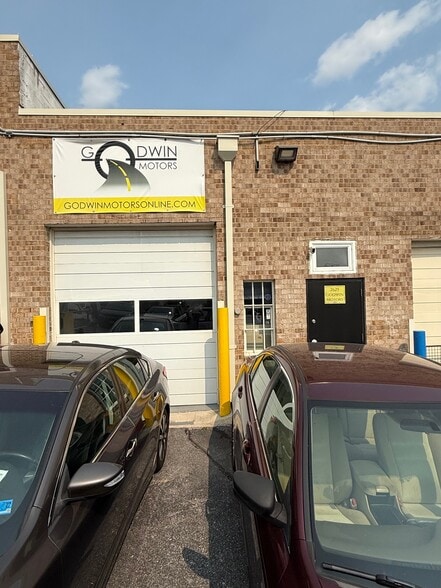 2621-2653 Garfield Ave, Silver Spring, MD for lease - Building Photo - Image 2 of 11