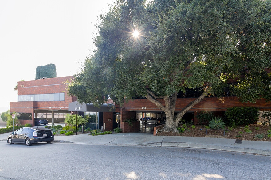 4515 Ocean View Blvd, La Cañada Flintridge, CA for lease - Building Photo - Image 3 of 19
