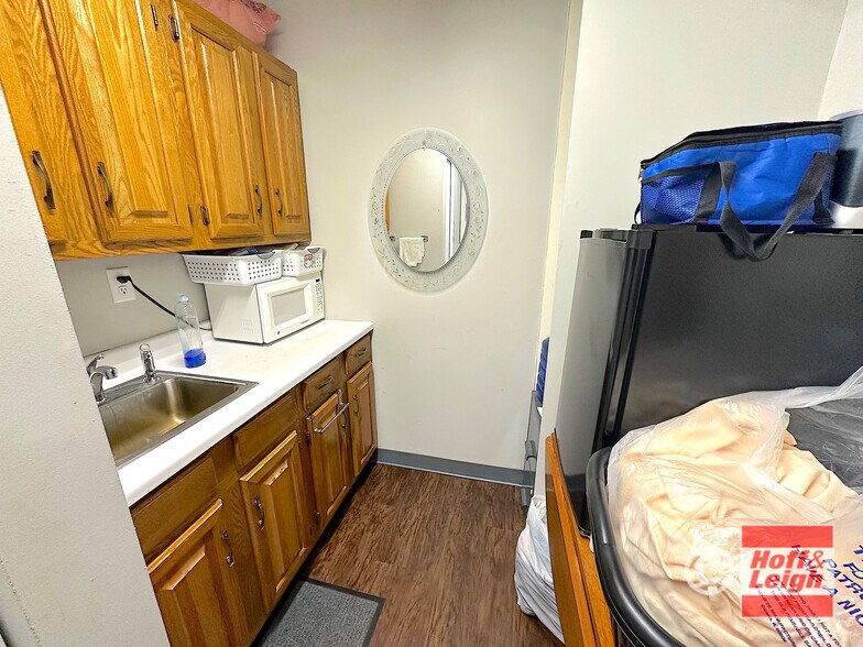 3522 Manchester Rd, Coventry Township, OH à louer - Photo du bâtiment - Image 2 de 7