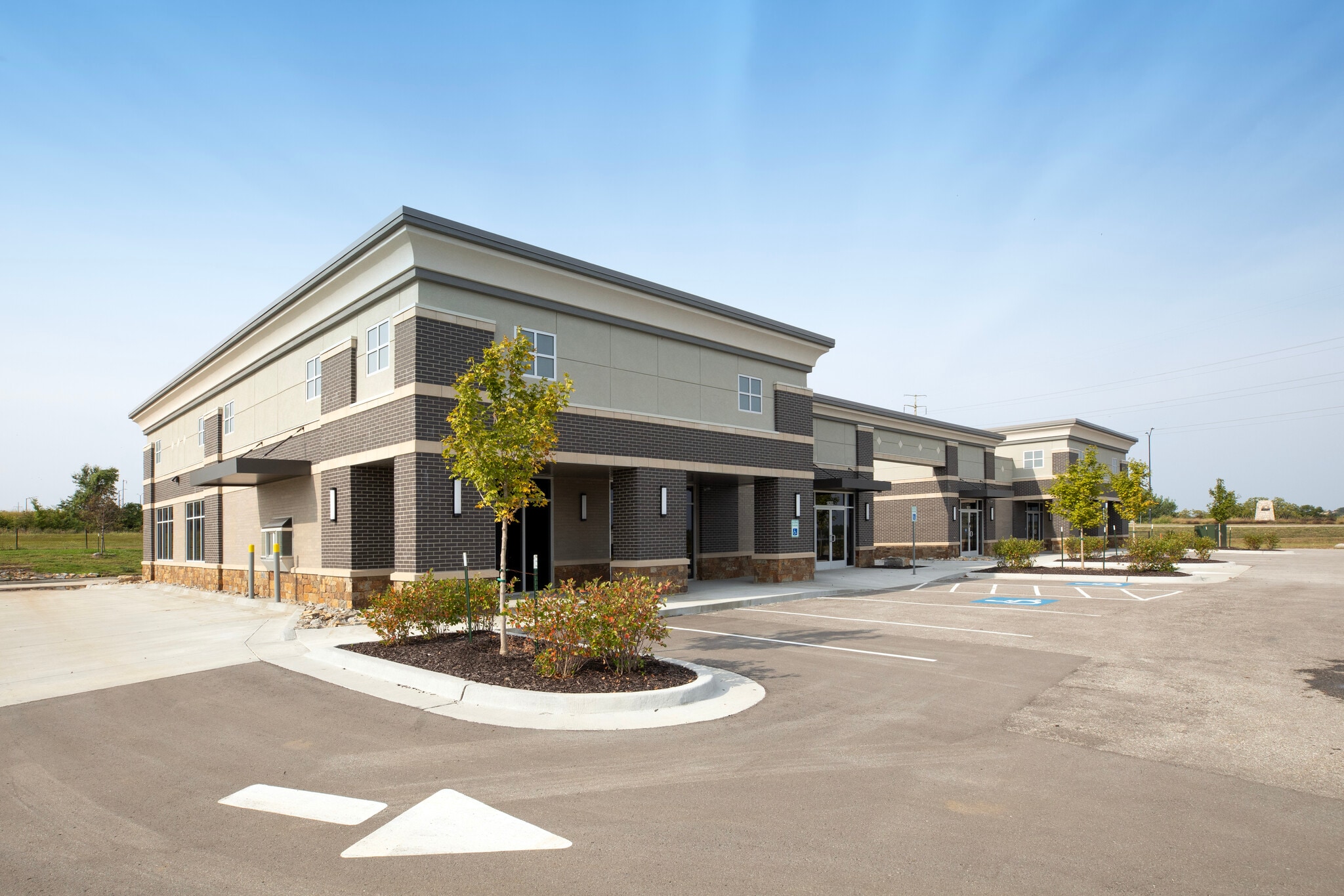 18203 W 101st St, Lenexa, KS à louer Photo intérieure- Image 1 de 1