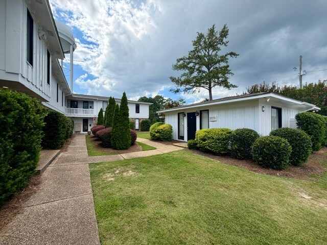 3025 University Ave, Columbus, GA for lease - Building Photo - Image 2 of 4