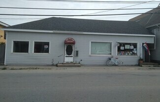 Plus de détails pour 54 Main St, Vinalhaven, ME - Commerce de détail à louer