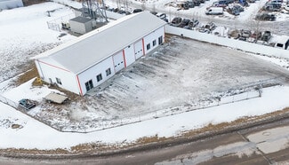 Plus de détails pour 5222 40 St, Rocky Mountain House, AB - Industriel à vendre