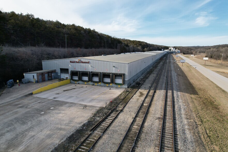 Charcoal Plant Dr, Omaha, AR à vendre - Photo du bâtiment - Image 3 de 14
