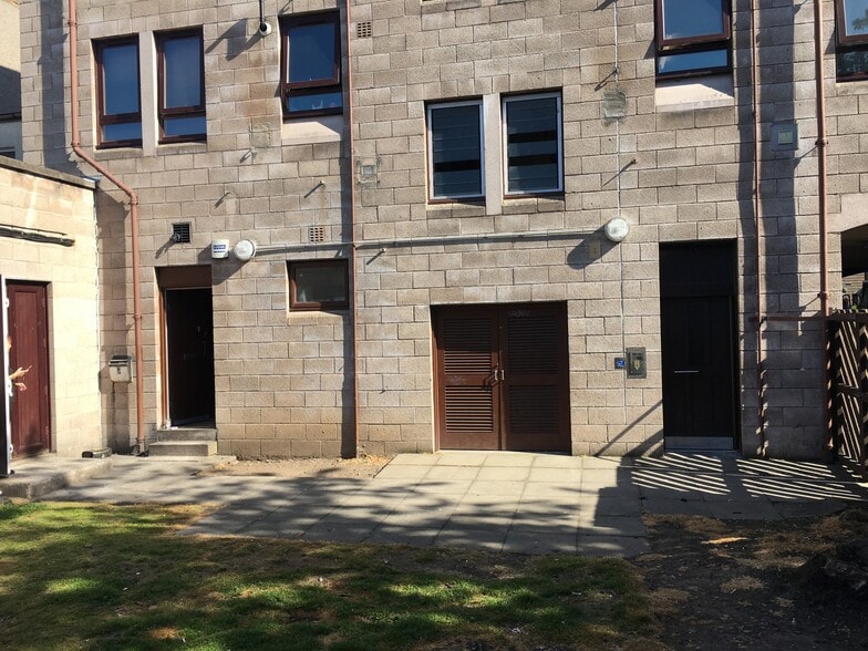 104 South St, Perth à vendre - Photo du bâtiment - Image 3 de 7