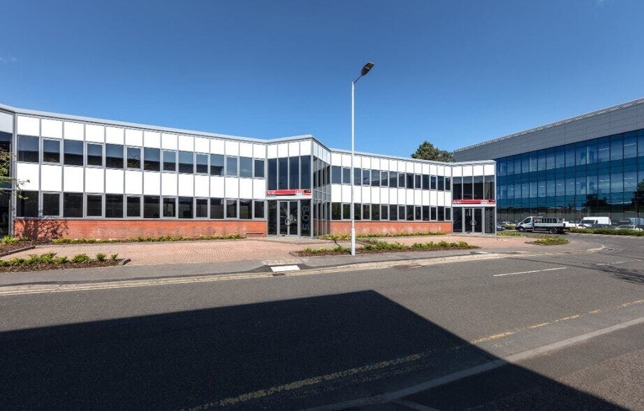 804-806 Oxford Ave, Slough à louer - Photo du bâtiment - Image 3 de 12